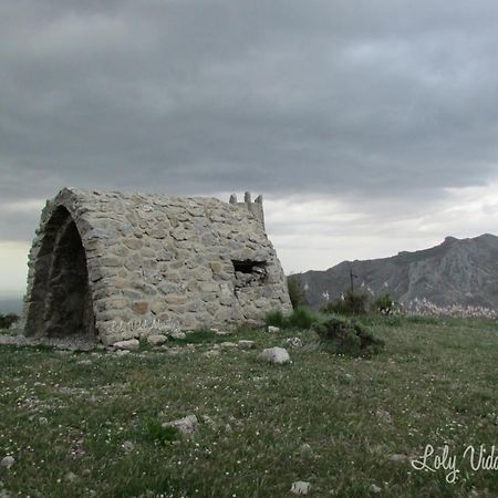 Casa Rural Lunares Y Salinera Albanchez de Ubeda Luaran gambar